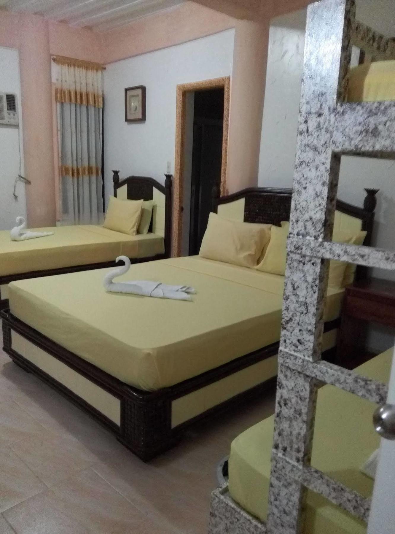 Amigos Beach Resort Balabag Kültér fotó